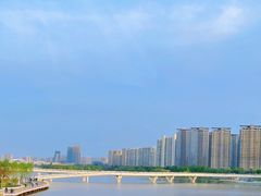 -灞河西岸滨河公园
