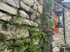 -高荡千年布依古寨旅游景区