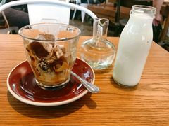 冰浓缩拿铁-ROAST coffee & eatery