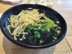-玖鲜小笼(中山广场店)