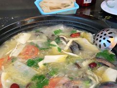 -尚品牛味汤锅火锅(康定总店)