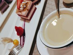 -江门新会碧桂园凤悦凤凰酒店(万达广场店)