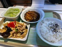 -老乡鸡(上海品尊国际中心店)
