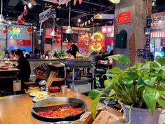 -萍姐火锅·公路夜市(武汉首店)