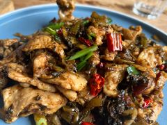 腌菜炒肉片-云之南(八里庄店)