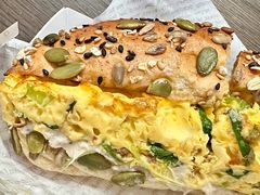厚蛋吞拿鱼三明治-桂新园(烘焙馆-鸿翔店)