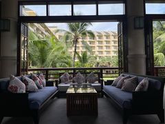 -亚龙湾喜来登·美景台大堂吧