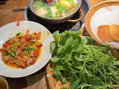 -吃饭皇帝大(长宁龙之梦店)