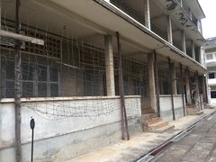 -吐斯廉屠杀博物馆