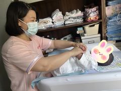 -苏州雏渐肥月嫂