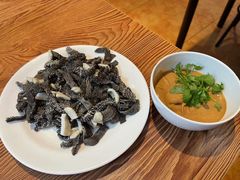-清真吴记门钉肉饼·喜多利