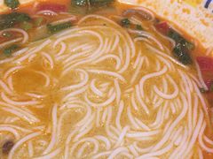 -粉小主·贵州酸汤牛肉粉(南京仙林金鹰店)