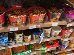 -全家便利店(兴贤路店)