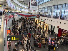 -维也纳国际机场