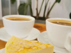 -Cafe Villa