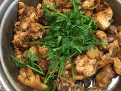 -芳村榕树头叹佬鸡煲(体育西店)