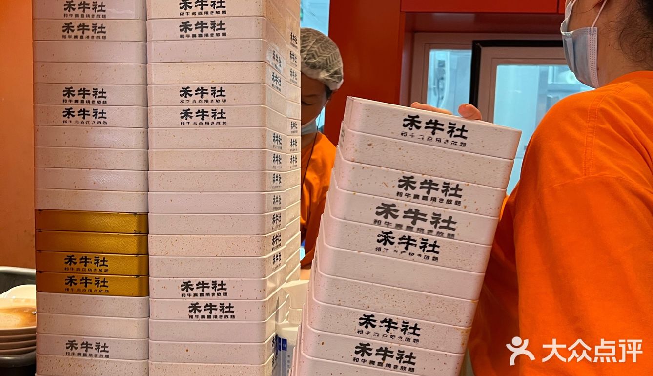 就是说，刚高考完的弟弟把这家自助吃回本了！