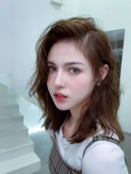 -东秀护肤造型