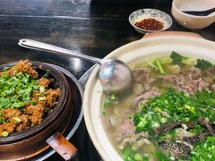 -乐山食古香跷脚牛肉