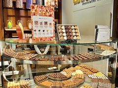 -Laderach 莱德拉(上海环贸iapm店)