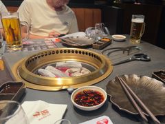 -铭牛烧肉·和牛海鲜自助(高新月牙湖店)