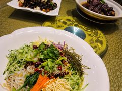 家常凉茶-老码头黑皮肘子锅包肉(赣水路店)