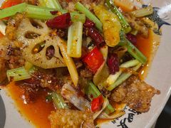 -肖四女乐山跷脚牛肉(世博源店)