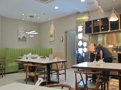 -苏湘小馆·不做预制菜(青年公社店)