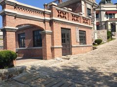 -清风小镇闯关东影视基地