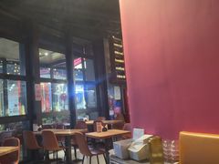 -牛啤堂精酿啤酒餐吧(五棵松华熙店)