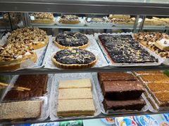 -玛尔哈巴·塔塔尔糕点(华侨小区店)