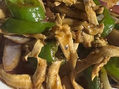 酱爆牛心顶-美食店(华贵路店)
