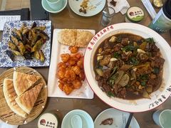 -鲁南仔·滕州炒鸡(经三路店)