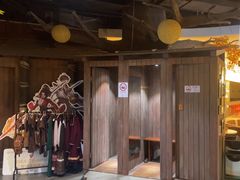 -暴风岛沉浸式体验馆(百联世纪店)