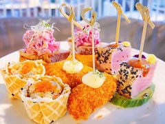 -Oasis Bar & Grill