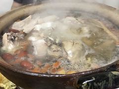 -威邵鸡煲(西华路总店)