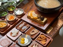 -银米·云南传统过桥米线(双廊黑金冠店)