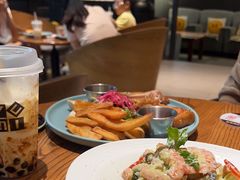 -YUMI芽米·法式烘焙·咖啡(骖鸾路店)