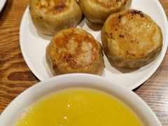-清真吴记门钉肉饼·喜多利