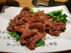-一江山炭火烤肉专门店