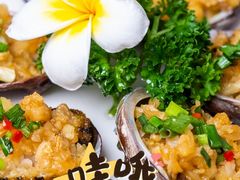 -四川小胡子海鲜(丁村万人海鲜广场店)