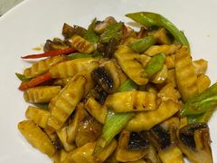 -品味居·首店·大连鲜活海鲜大连菜(东港店)