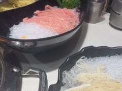 -老房老舍重庆火锅(假日城市店)
