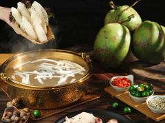 -大头椰·椰子鸡火锅(南宁万象城店)