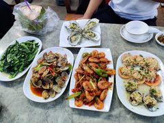 -四川小胡子海鲜(丁村万人海鲜广场店)