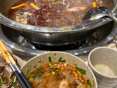 -肖肖酸萝卜鱼火锅(总店)