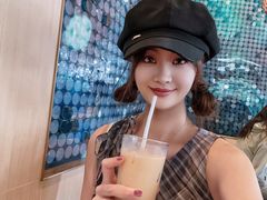 -星巴克臻选(上海合生汇1F店)