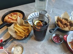 -必胜客(枫蓝国际购物中心店)