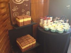 -星巴克臻选(南京金茂览秀城店)