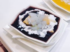 什果黑糯米-糖水佬甜品(深水埗店)
